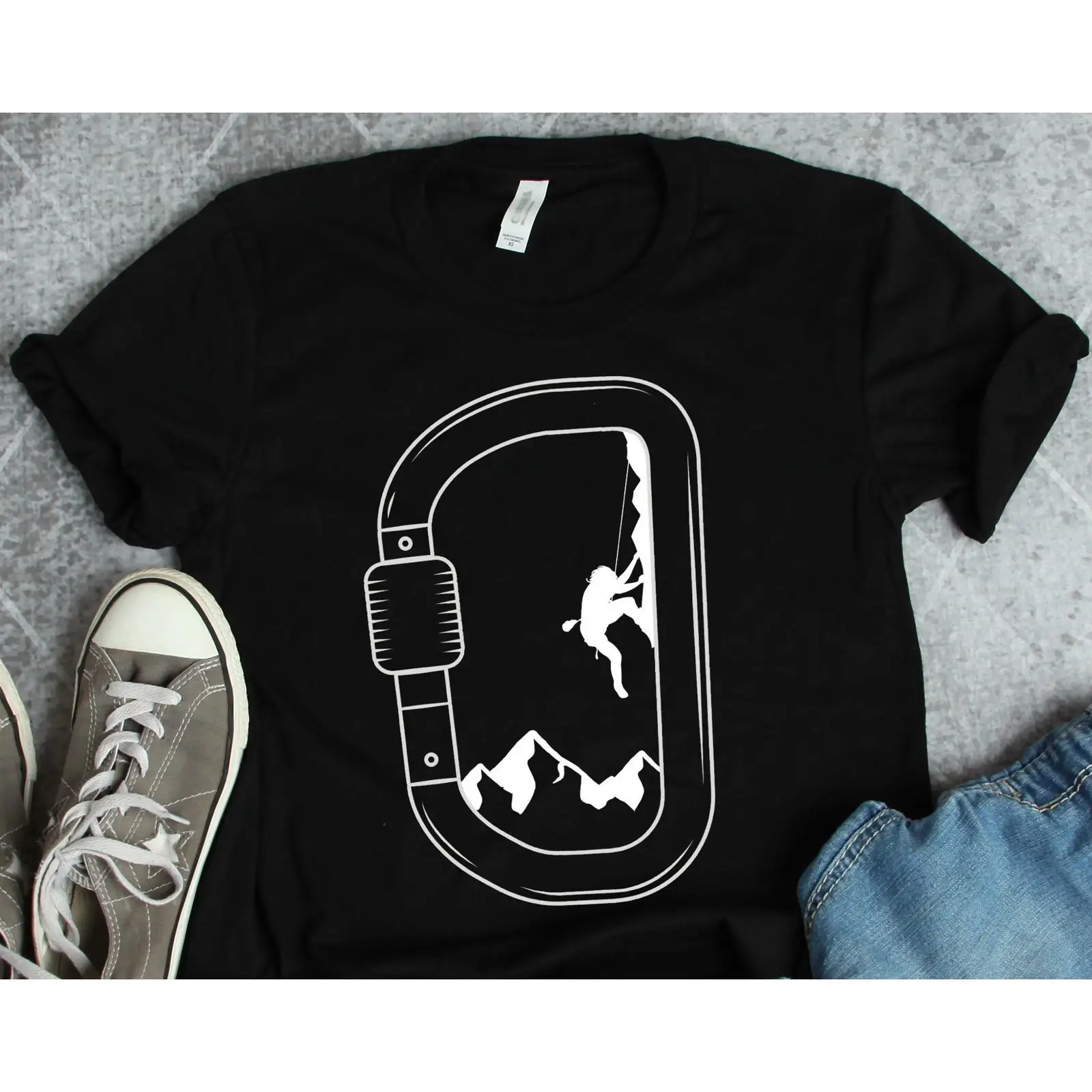 Outdoor Adventure Enthusiast - ロッククライミング カラビナ Tシャツ マウンテンハイキング アウトドア クライマー向け